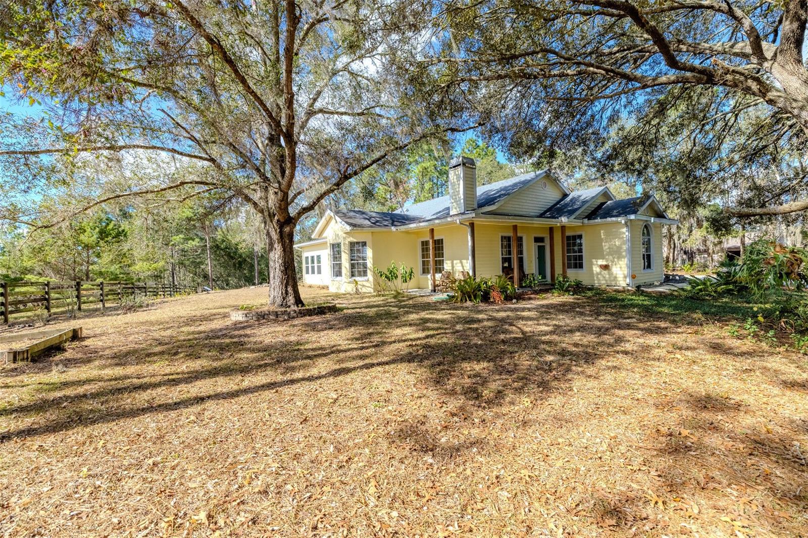 OAK FOREST AREA - Residential