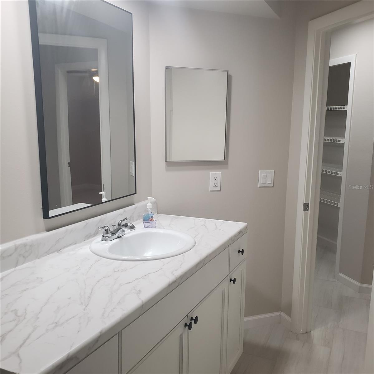 SPRING HILL - Residential Lease