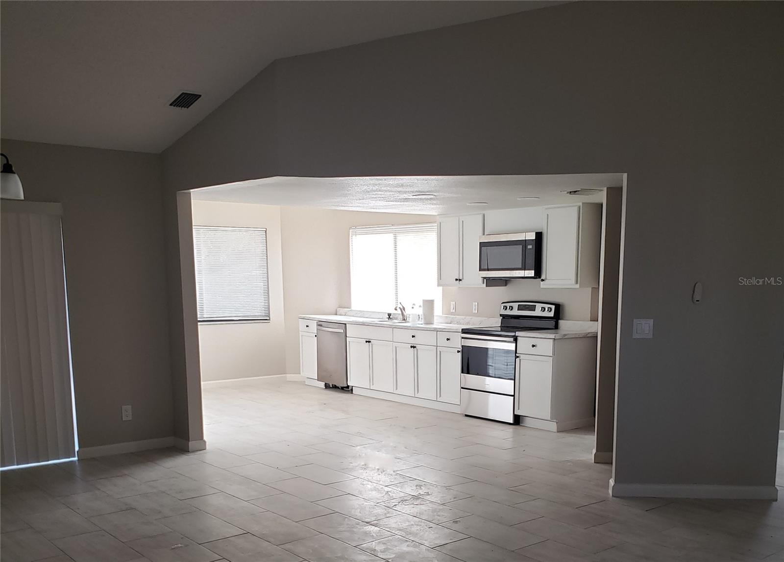 SPRING HILL - Residential Lease