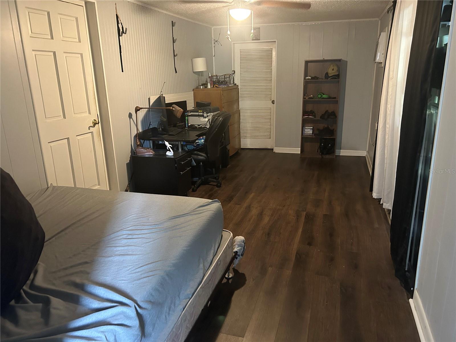 EDEN ACRES - Residential