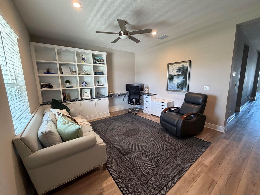 Photo of 10710 Falling Leaf Court, Parrish, FL 34219 (MLS # A4668960)