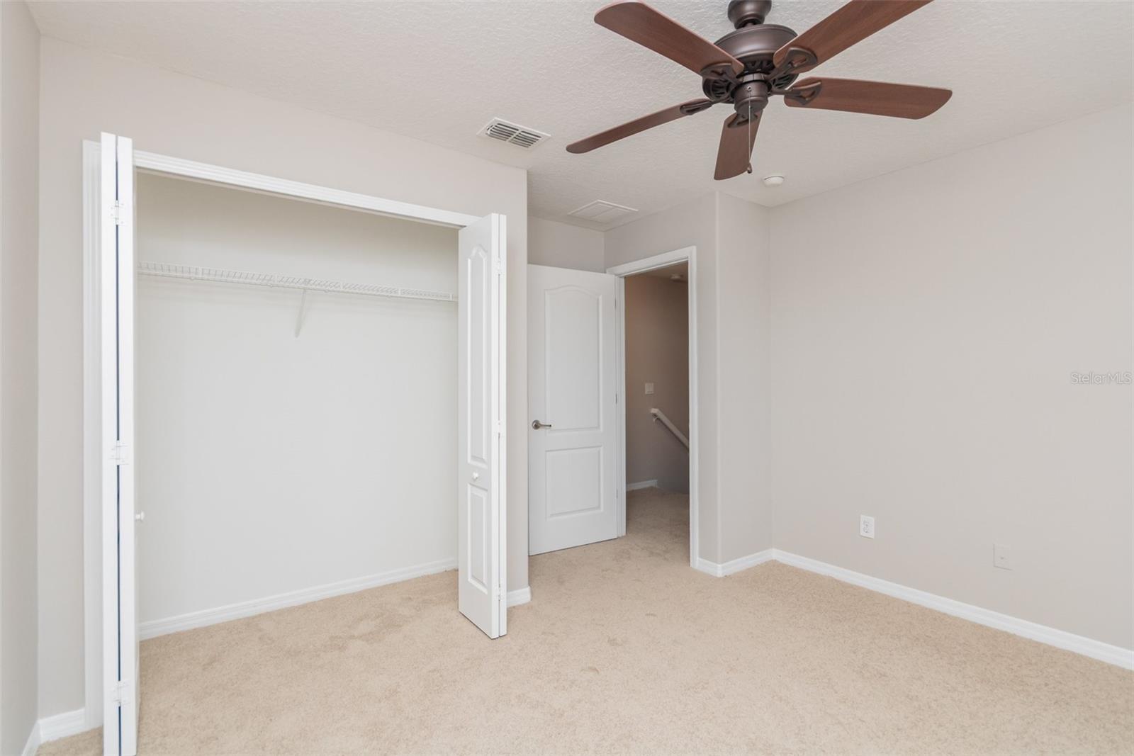 SAVANNAH LNDGS - Residential