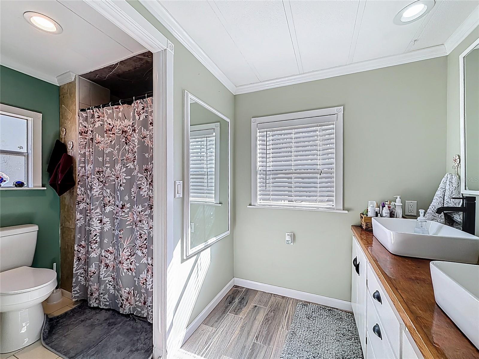 HILLTOP - Residential