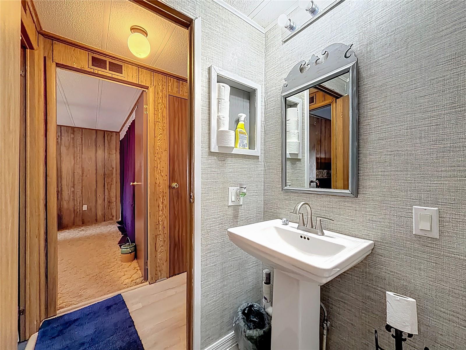 HILLTOP - Residential