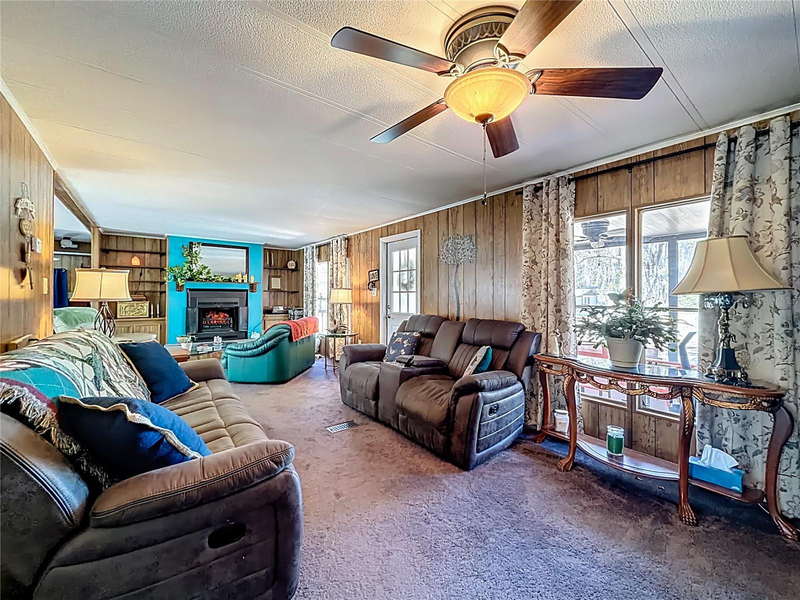 HILLTOP - Residential