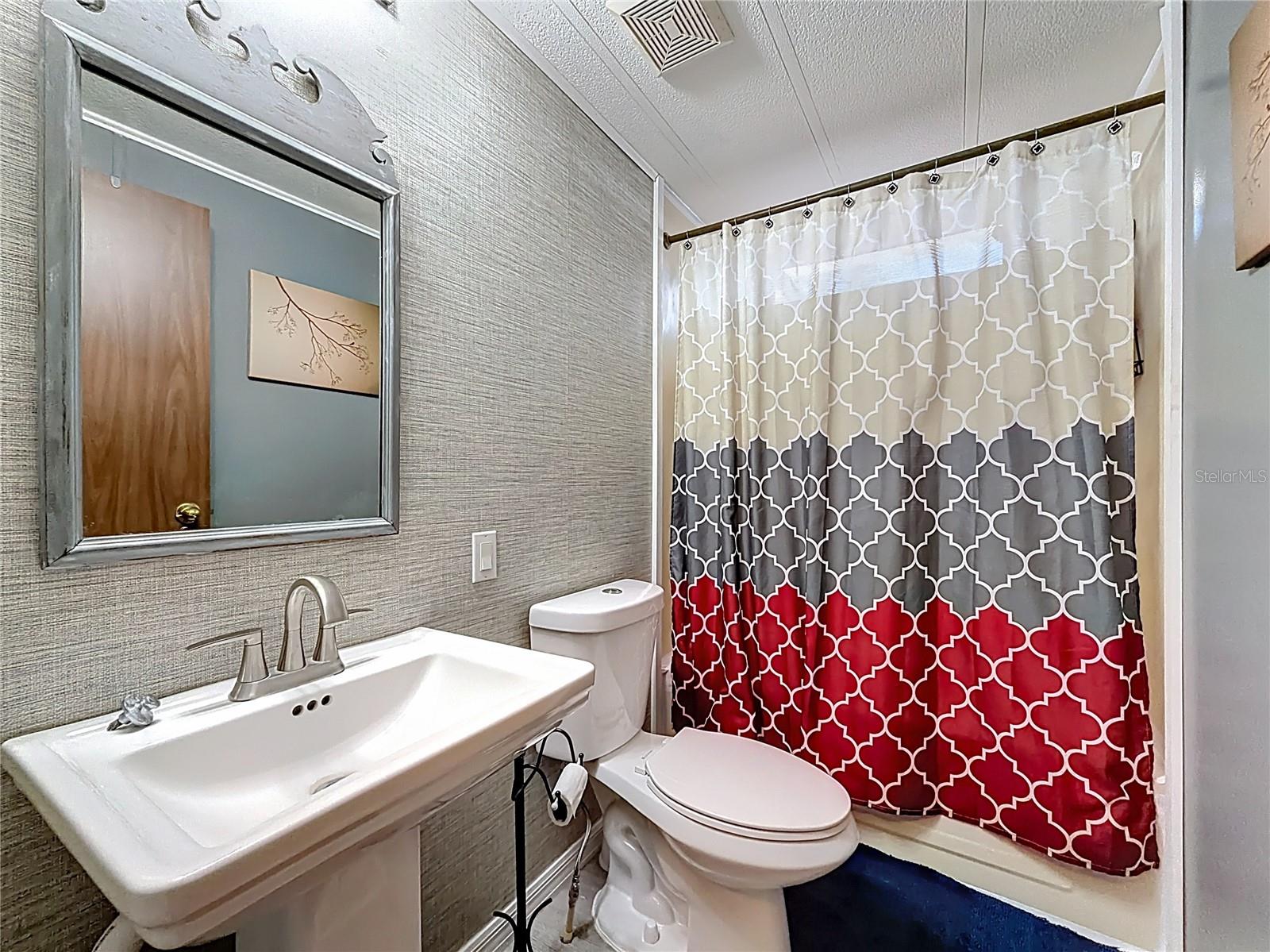 HILLTOP - Residential