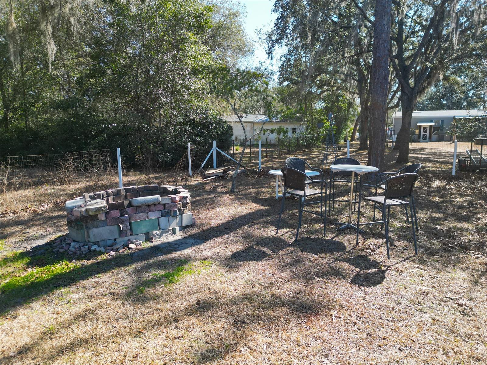 HILLTOP - Residential