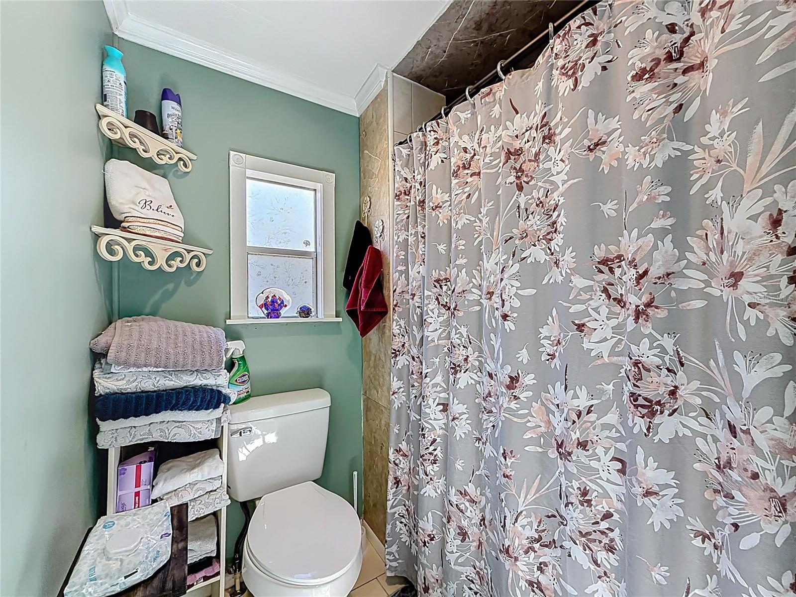 HILLTOP - Residential