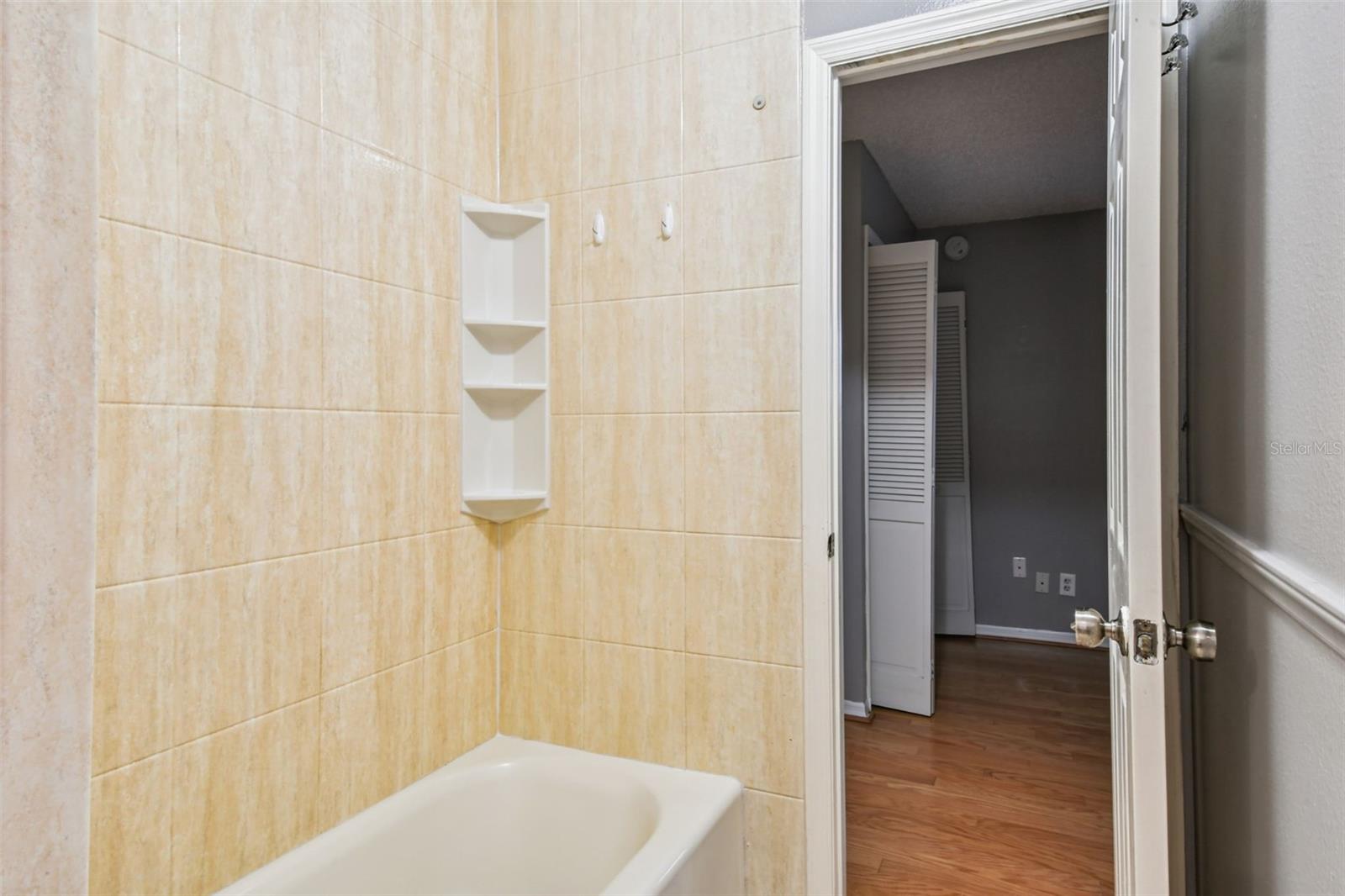 COUNTRY PLACE WEST UNIT V - Residential
