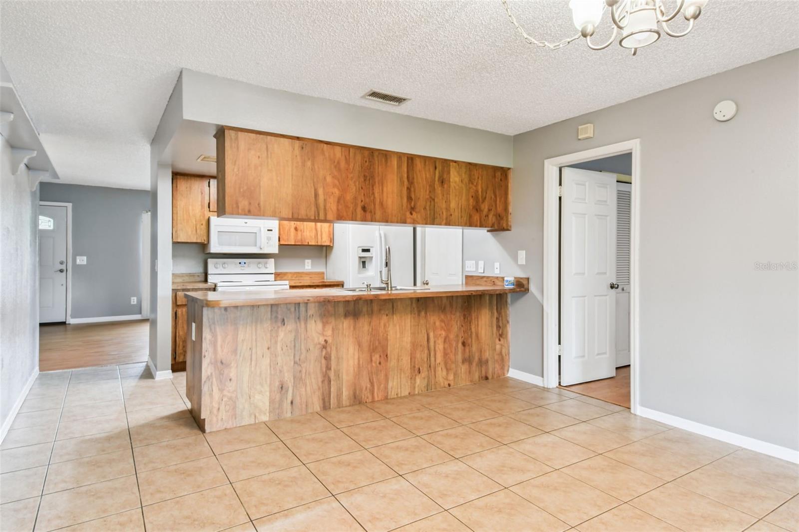 COUNTRY PLACE WEST UNIT V - Residential
