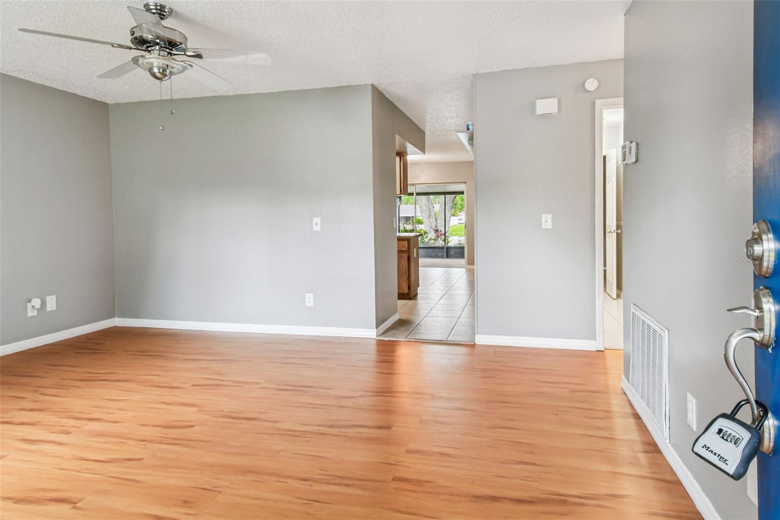 COUNTRY PLACE WEST UNIT V - Residential