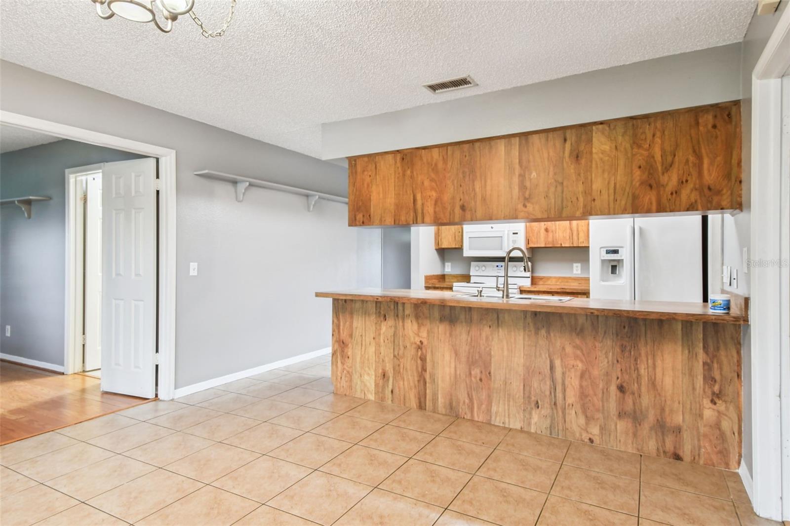 COUNTRY PLACE WEST UNIT V - Residential