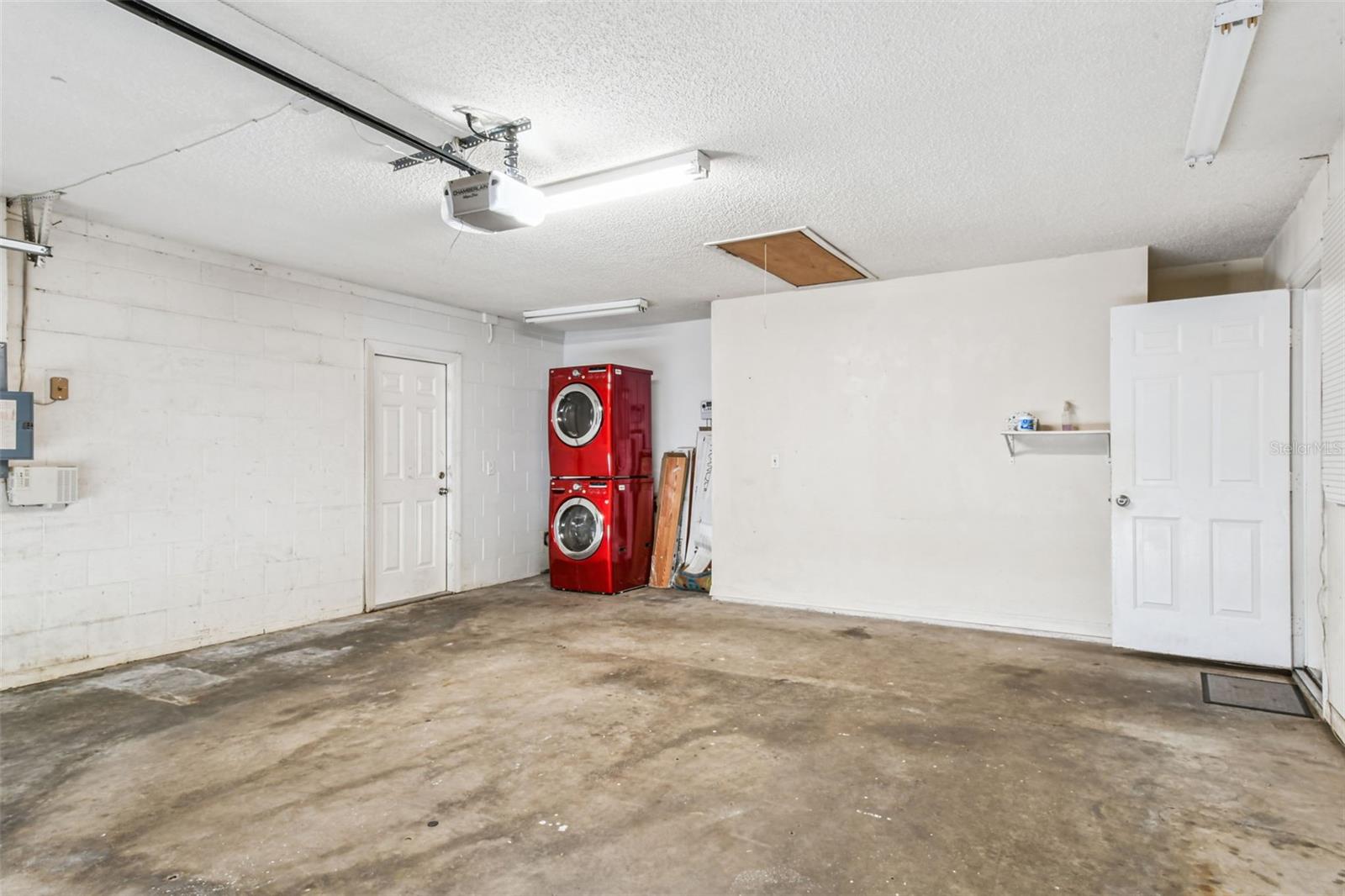 COUNTRY PLACE WEST UNIT V - Residential