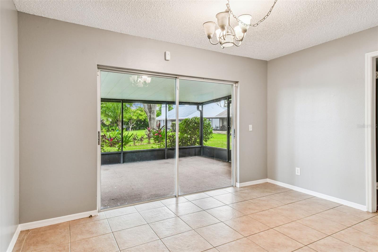 COUNTRY PLACE WEST UNIT V - Residential