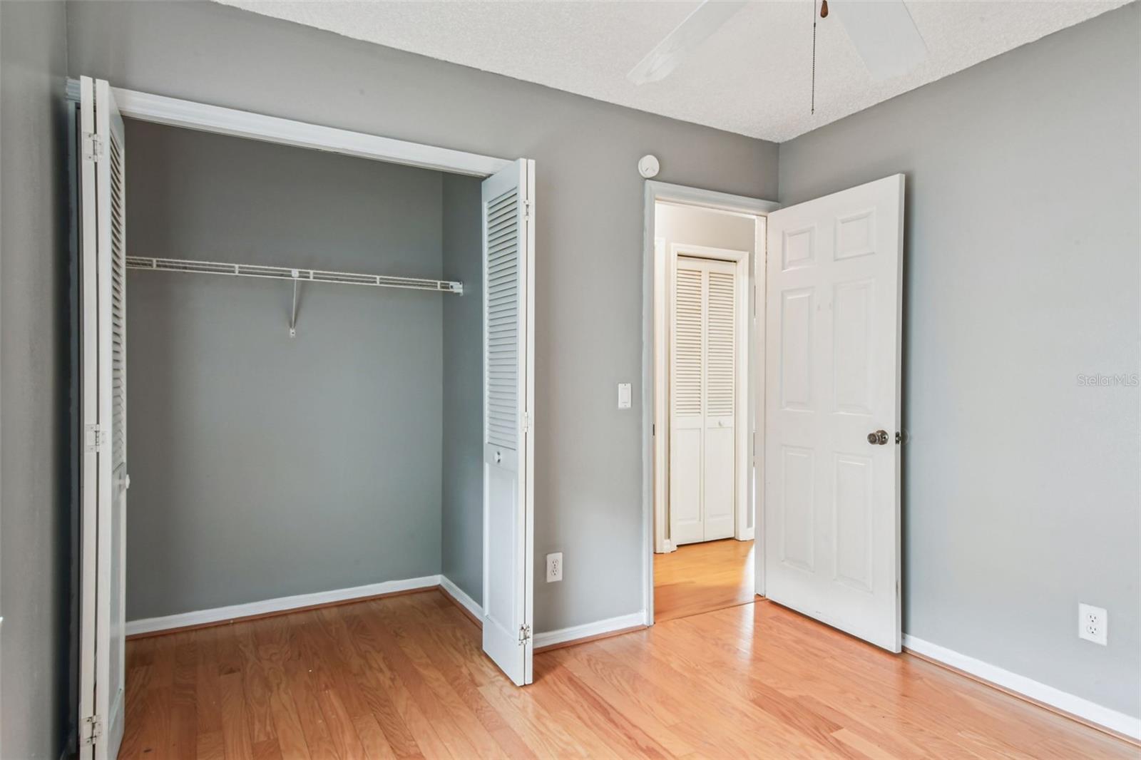 COUNTRY PLACE WEST UNIT V - Residential