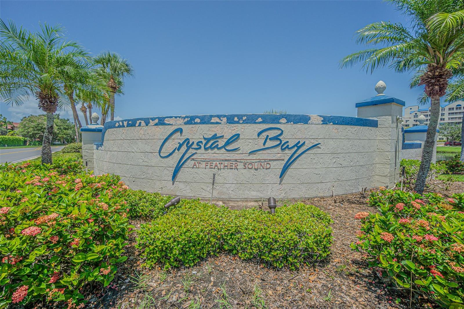 Welcome to this attractive remodeled condo with 2 split bedrooms in a Resort Style community in Feather Sound. Move in ready and full of renovations that will appeal to that special buyer. Gray neutral tones throughout the unit include beautiful ceramic tile, a well-appointed kitchen with stainless steel appliances and a Corian countertop that has a waterfall and extends into a breakfast bar. The kitchen has an airy and an expansive feel due to the open layout. The primary bedroom has breathtaking views and the ensuite that has been remodeled with beautiful gold accents and a walk-in shower. The guest bedroom is a split plan for privacy, a walk-in closet and also a beautiful remodeled bathroom. Updates include the new air conditioner and new windows. Relax in your screened in balcony off the living room. The Million Dollar view is overwhelming! When enjoying your screened-in balcony you view the serene pond, the golf course fairway, a conservation area, then Tampa Bay with the Tampa Bay skyline in the distance.
Enjoy the delightful amenities in this hassle-free lifestyle that include a resort style heated pool, bar and grill area, clubhouse with a new fitness center, a kitchen and entertainment space. This condo offers an on-site property manager.
With it's prime location, the neighborhood includes a Private Country Club, walking and bike trails a playground and a basketball court.
Centrally located between downtown Tampa, St. Petersburg, Clearwater and the Pristine Gulf Beaches. Also, a short drive to shopping, trendy restaurants and Top Golf.