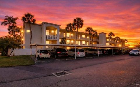 946 VIRGINIA STREET 201 DUNEDIN FL 34698