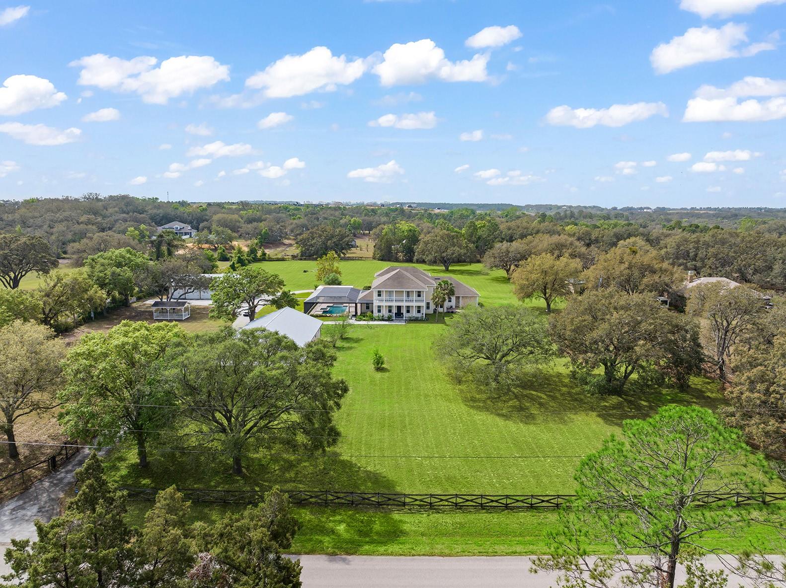 LAKE AVALON GROVES 2ND REP - Residential