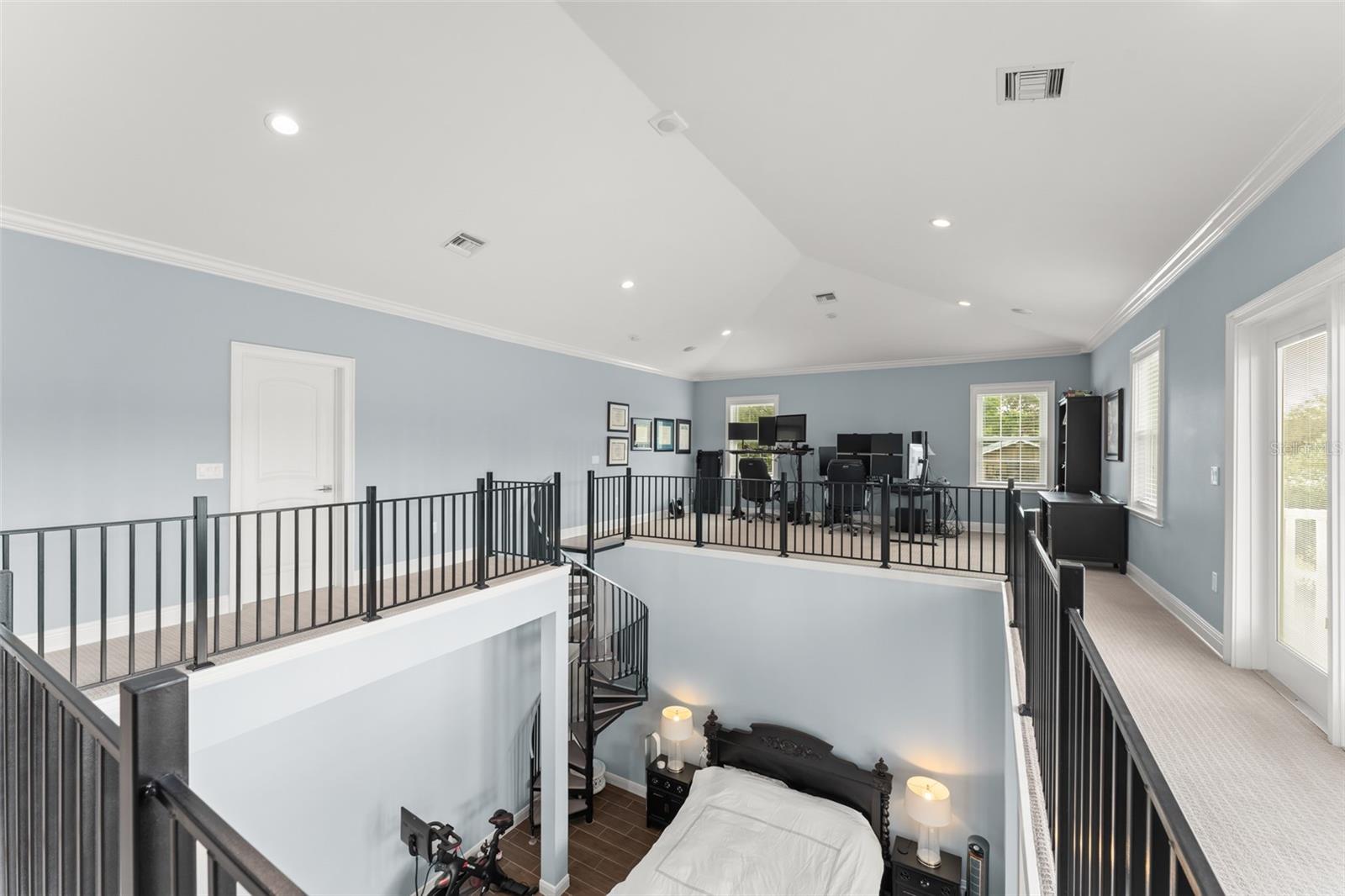 LAKE AVALON GROVES 2ND REP - Residential