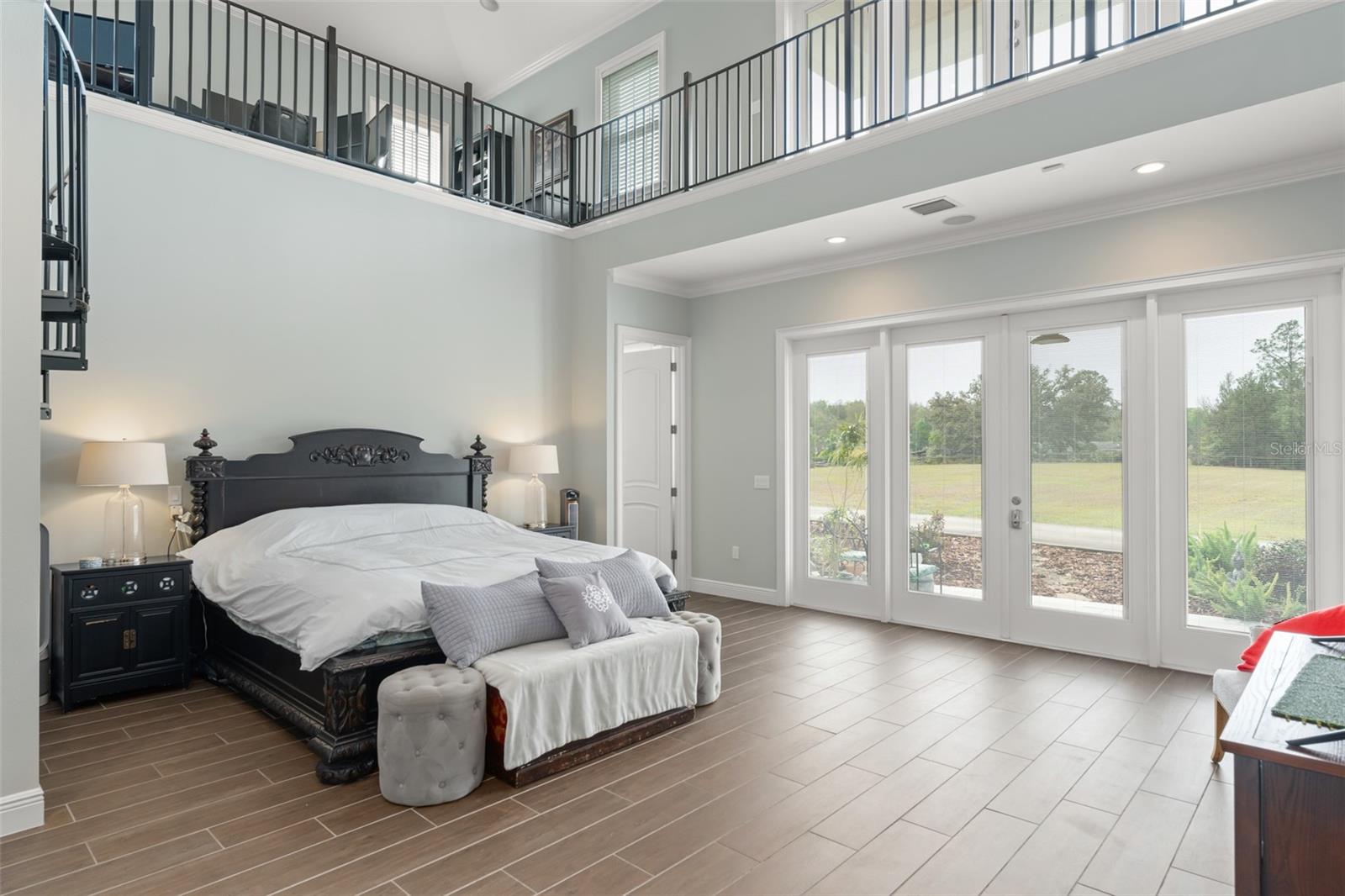 LAKE AVALON GROVES 2ND REP - Residential
