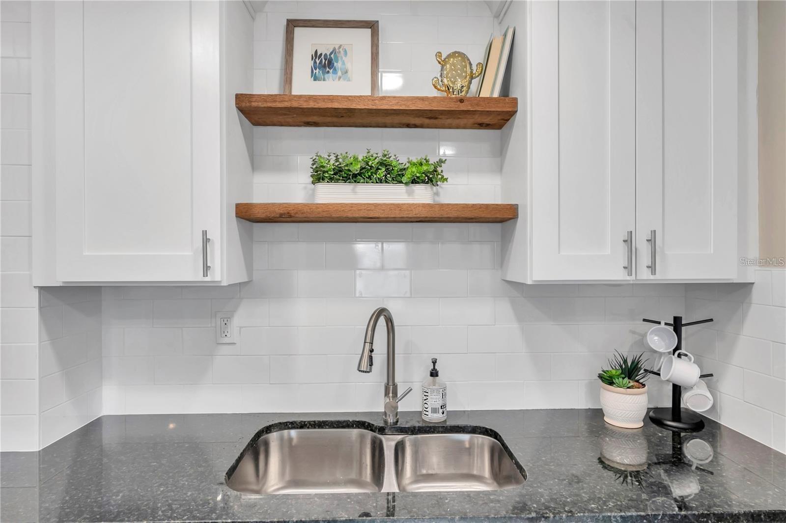 RIO VISTA - Residential Lease