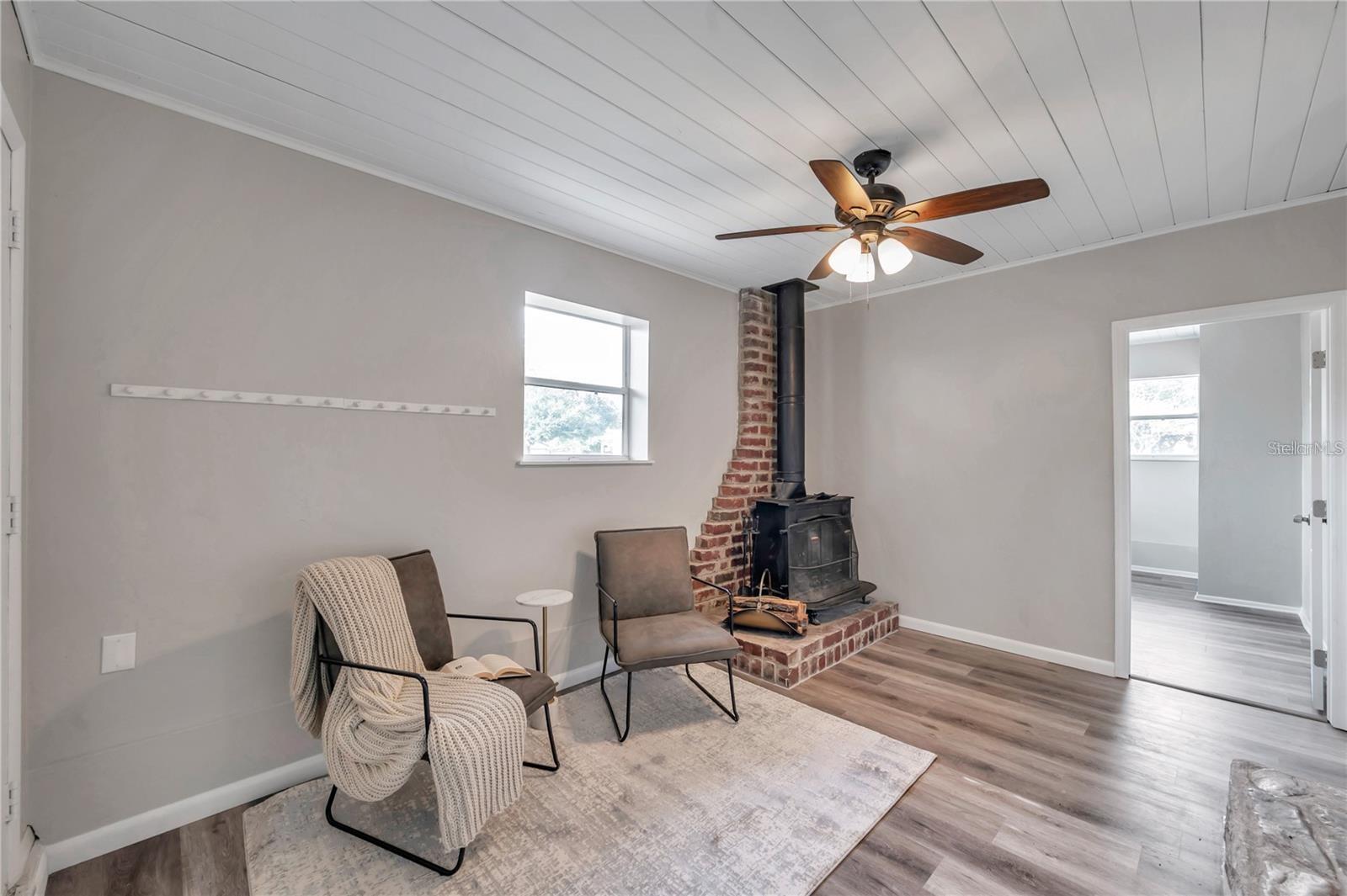 RIO VISTA - Residential Lease