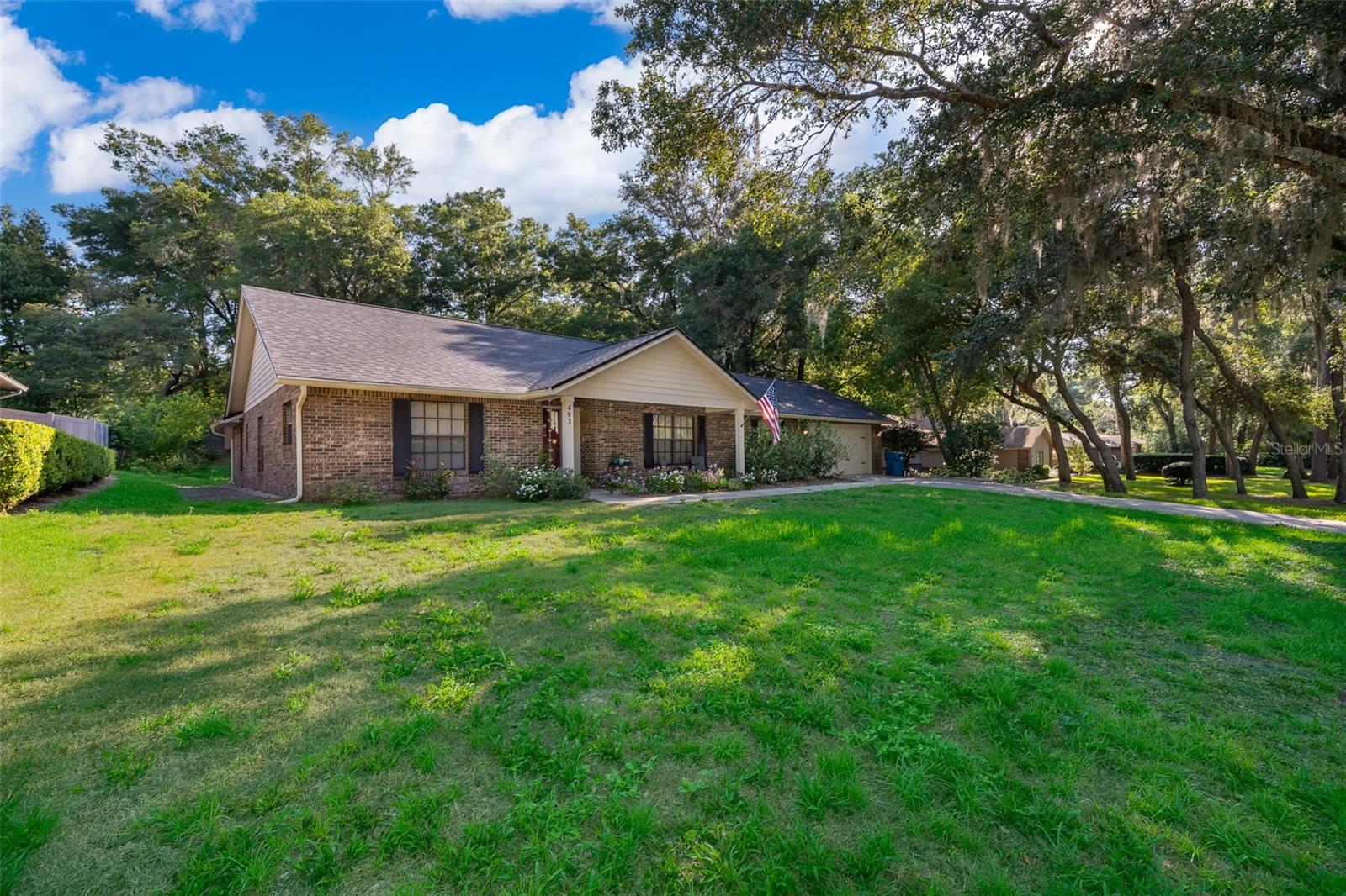 493 PRINCEWOOD DRIVE