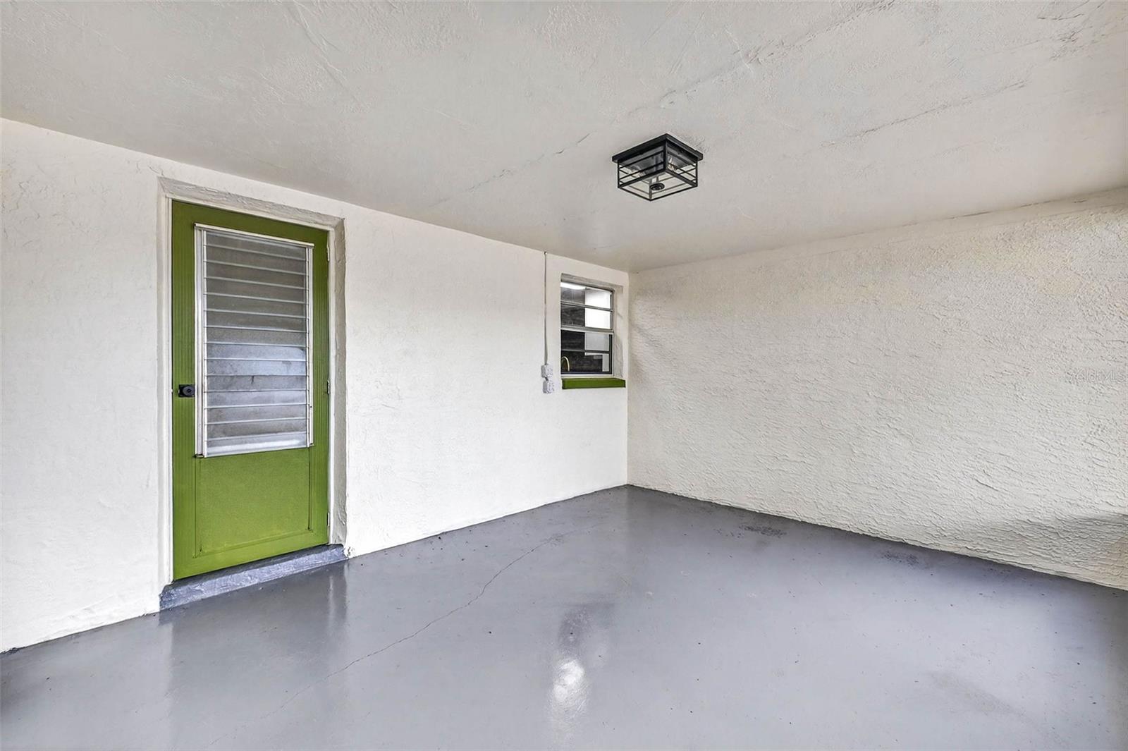 PALM TERRACE GARDENS - Residential