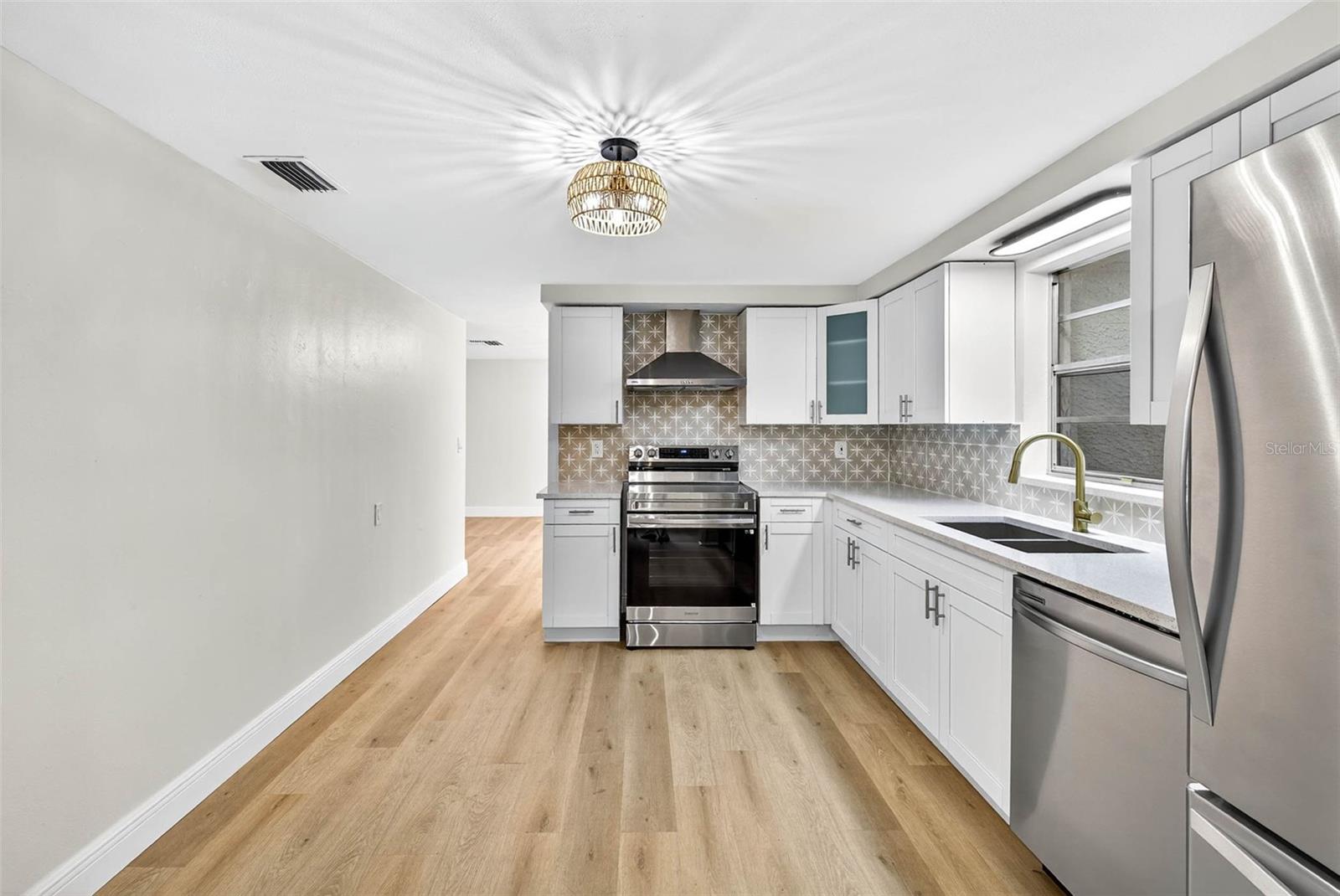 PALM TERRACE GARDENS - Residential