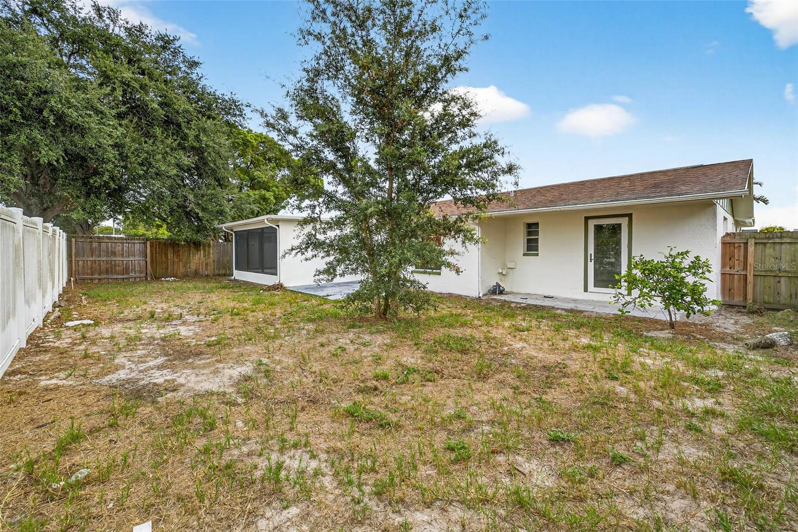 PALM TERRACE GARDENS - Residential