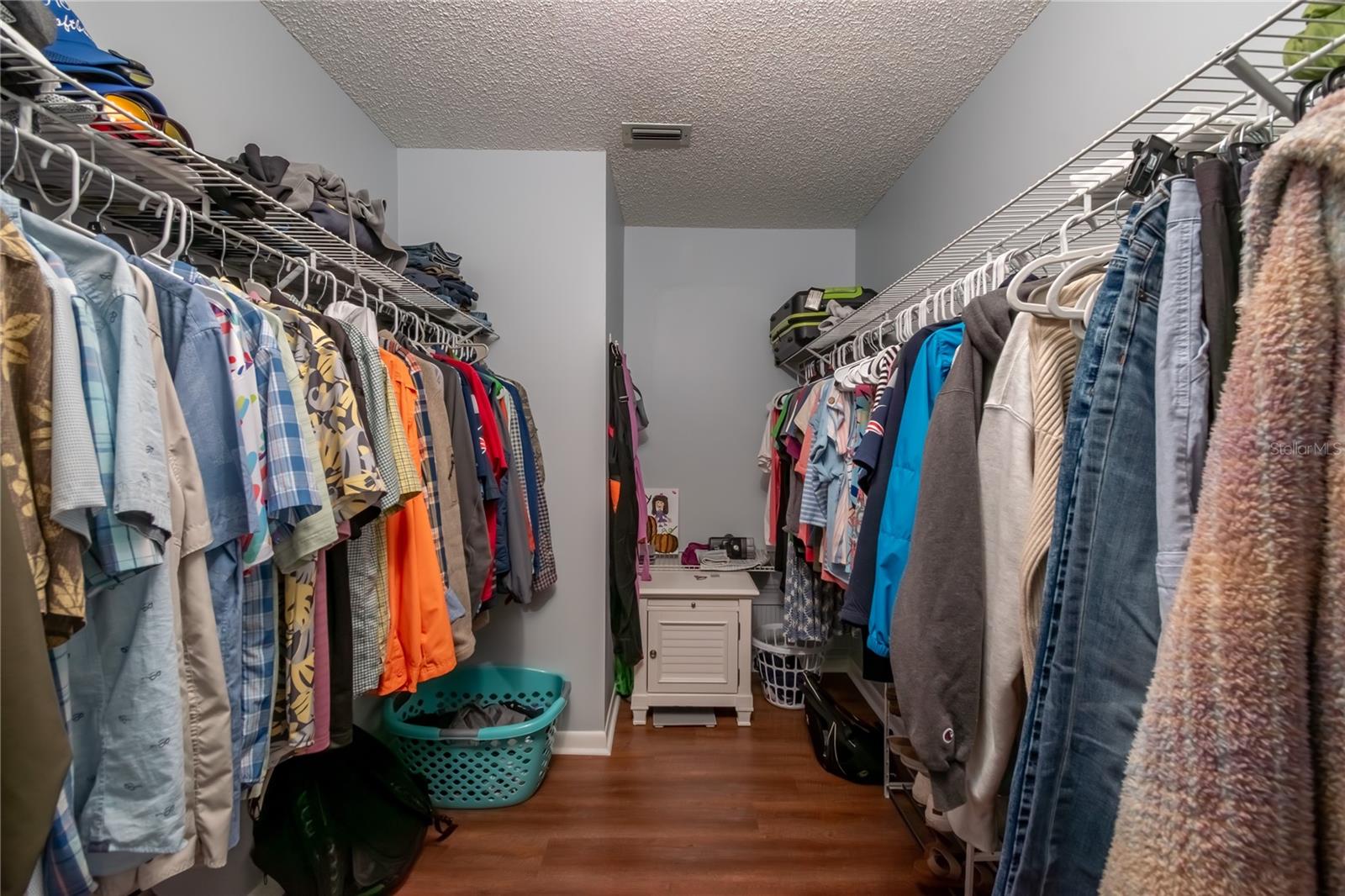 ON TOP OF THE WORLD - Residential