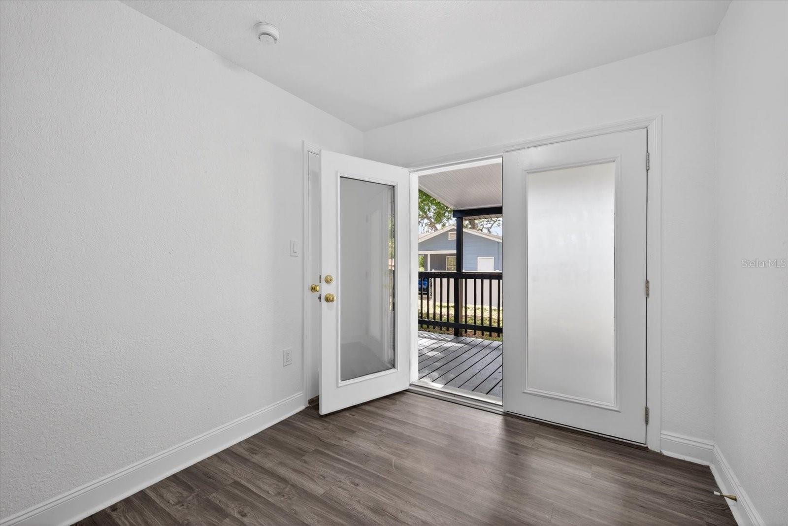 BOULEVARD PINES - Residential