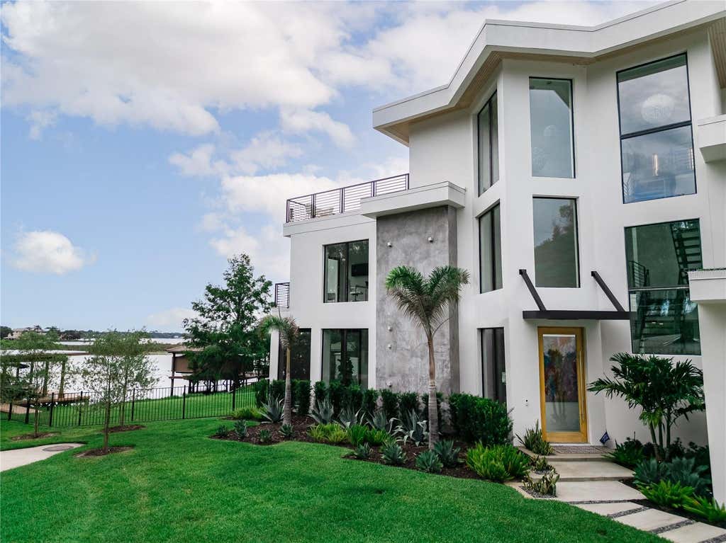 Photo of 9061 Ron Den Lane, Windermere, FL 34786 (MLS # O6417446)