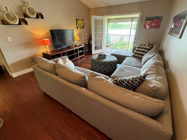 145 N PEARL LAKE CAUSEWAY 210