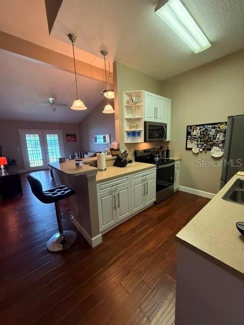 COVE AT PEARL LAKE - Residential
