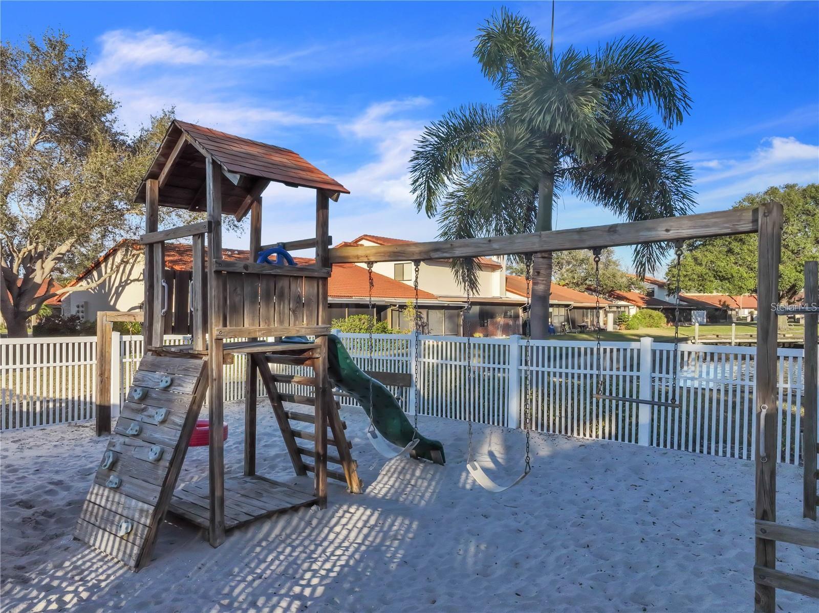 ROSETREE VILLAGE - Residential