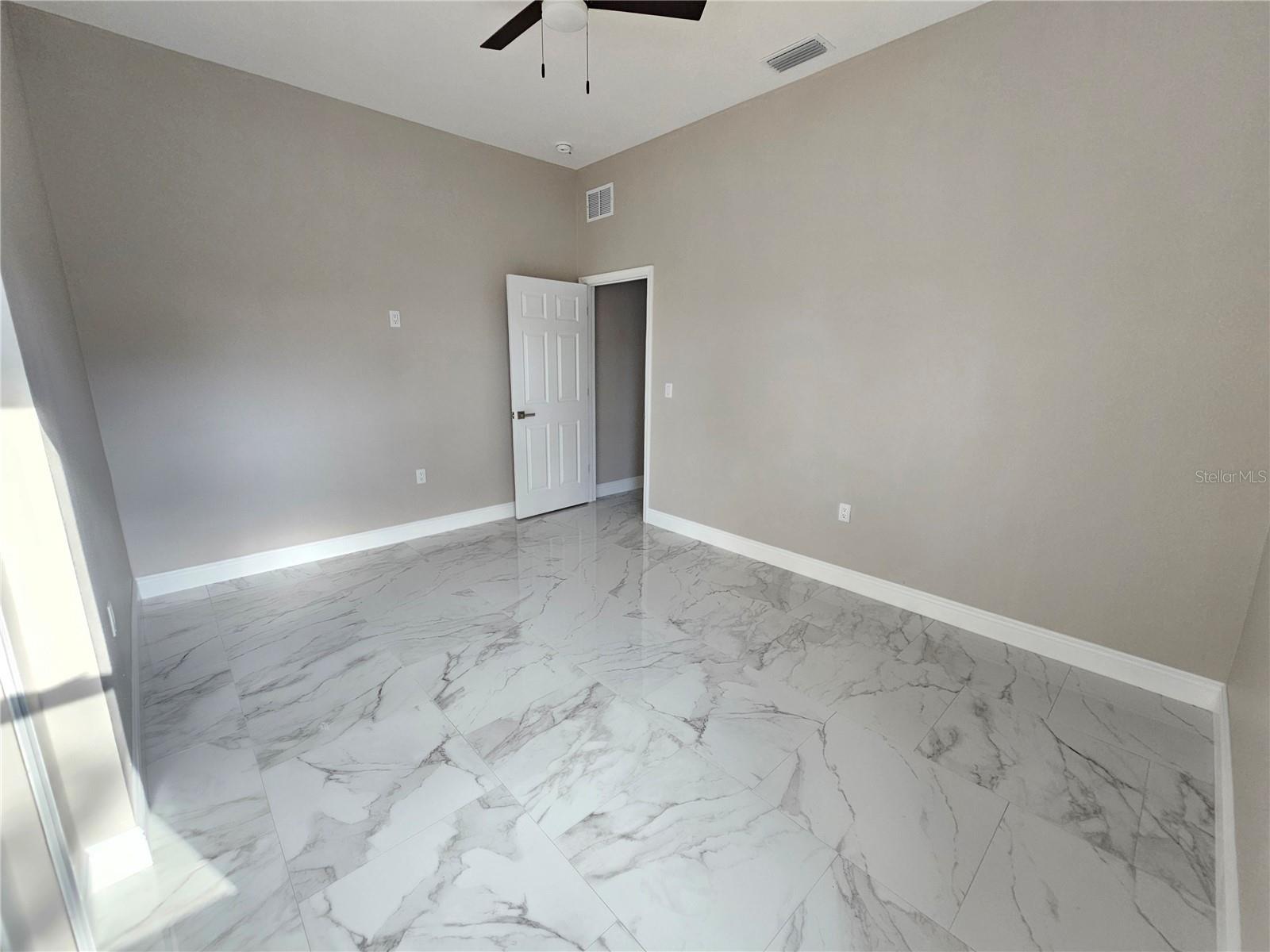 ORANGEWOOD - Residential