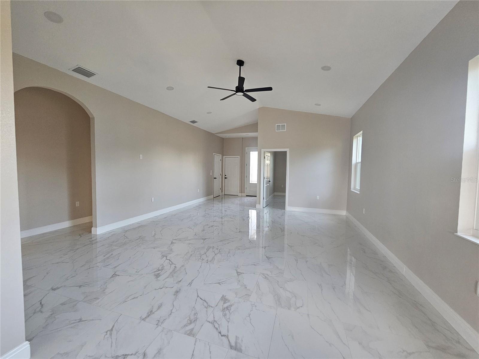 ORANGEWOOD - Residential