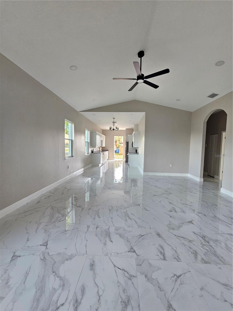 ORANGEWOOD - Residential