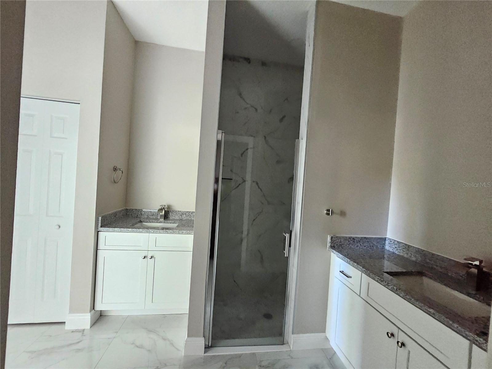 ORANGEWOOD - Residential