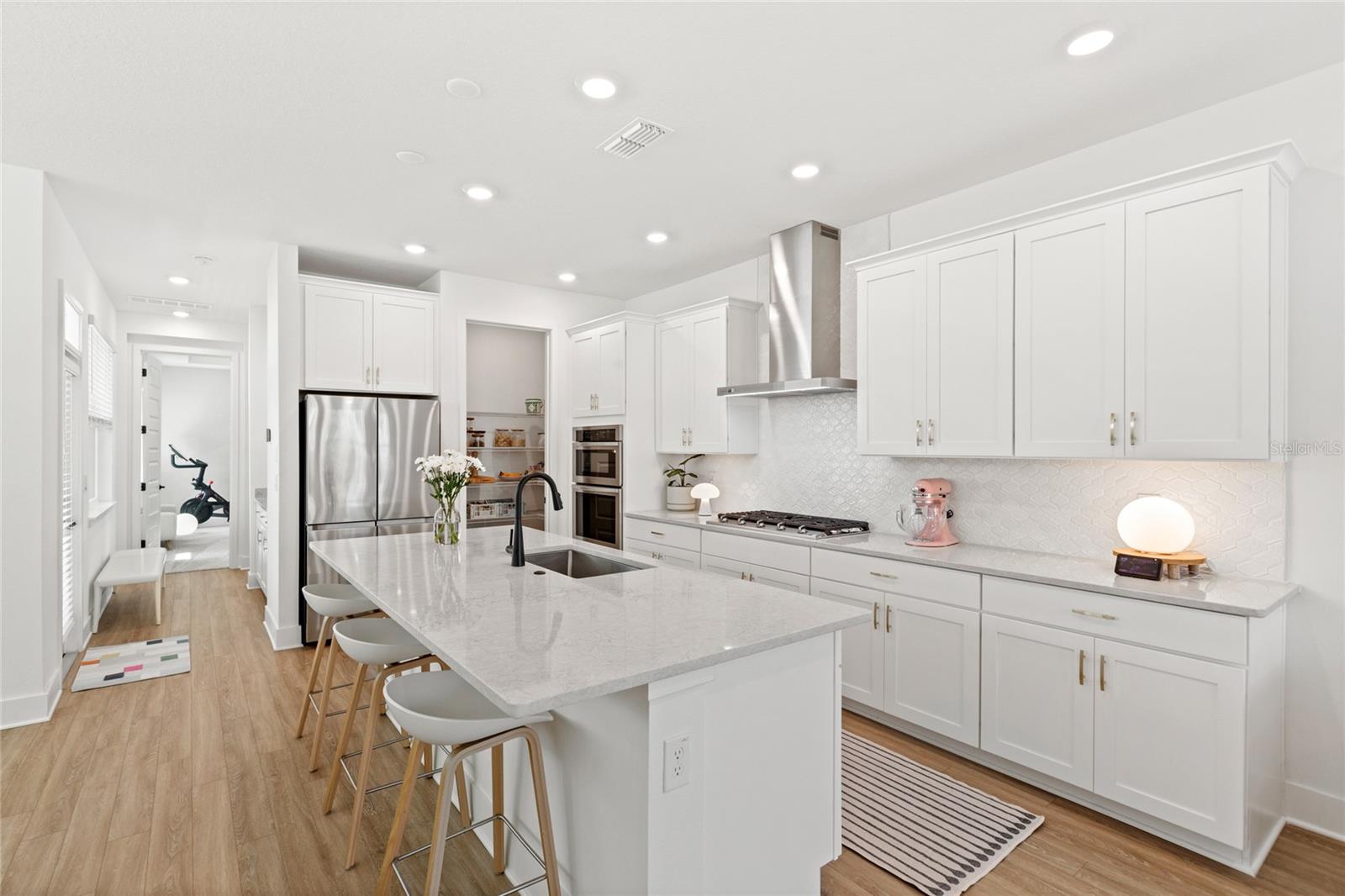 15444 LEBEAU LOOP