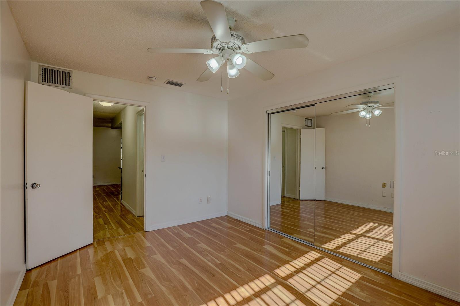 HEATHER HILL APTS - Residential