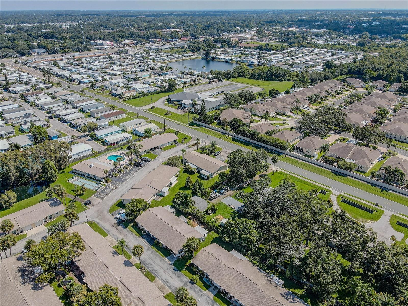 HEATHER HILL APTS - Residential