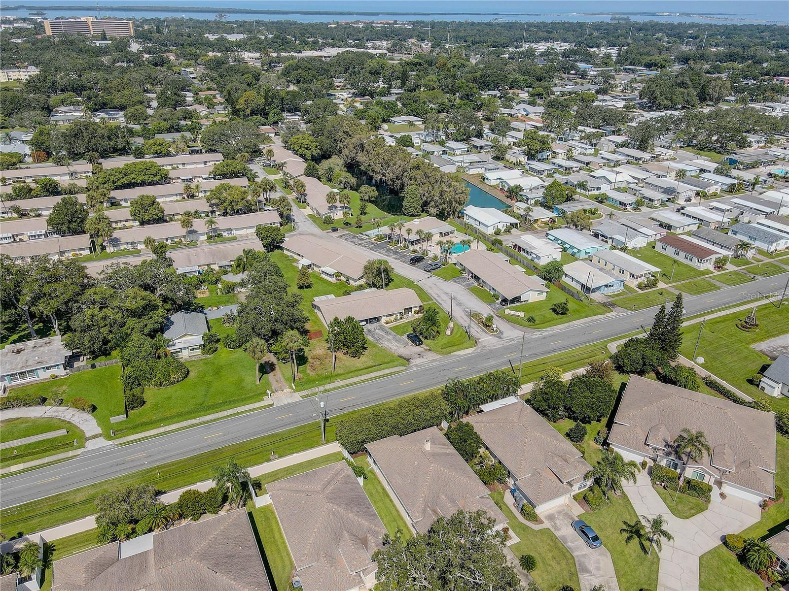 HEATHER HILL APTS - Residential