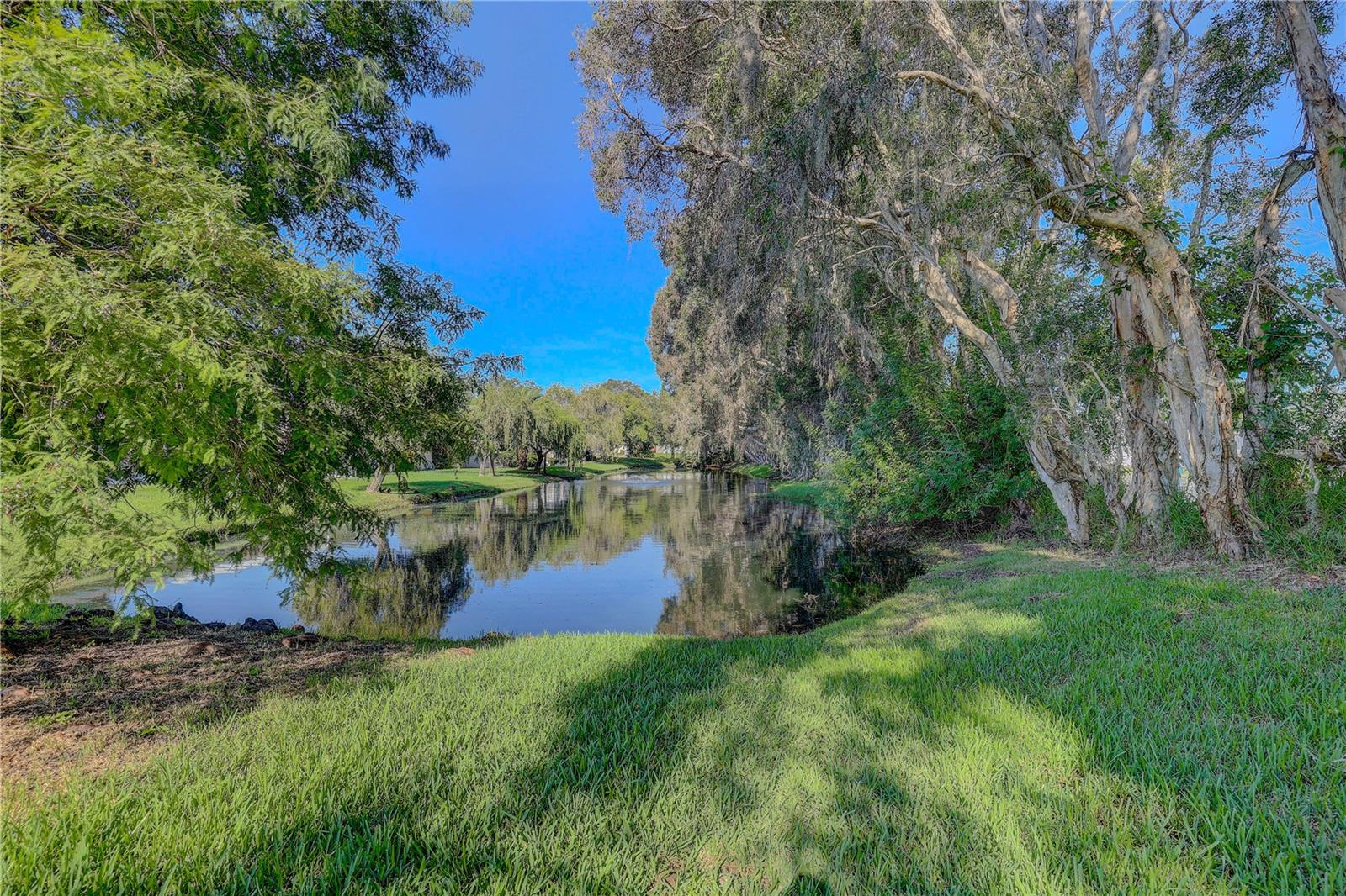 HEATHER HILL APTS - Residential