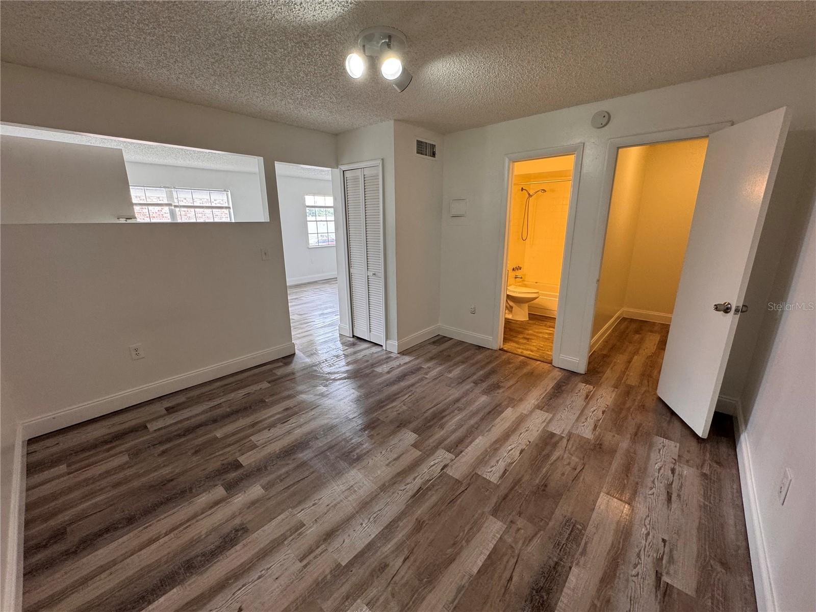 GROVE PARK CONDO - Residential