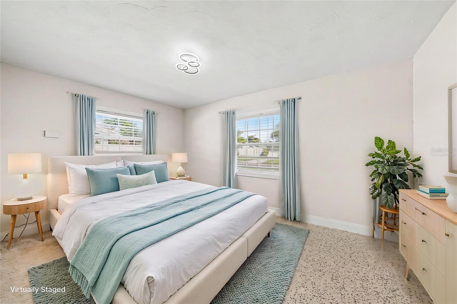 RIVERSHORES - Residential