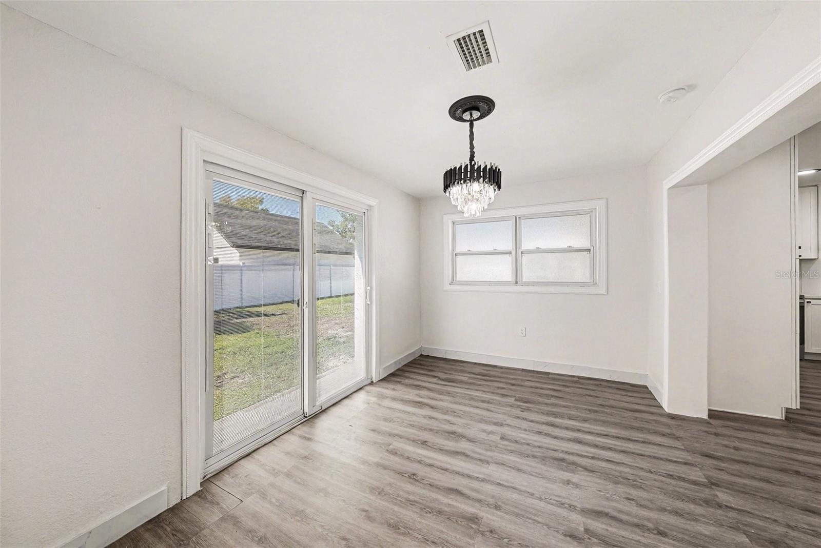 RIVERSHORES - Residential