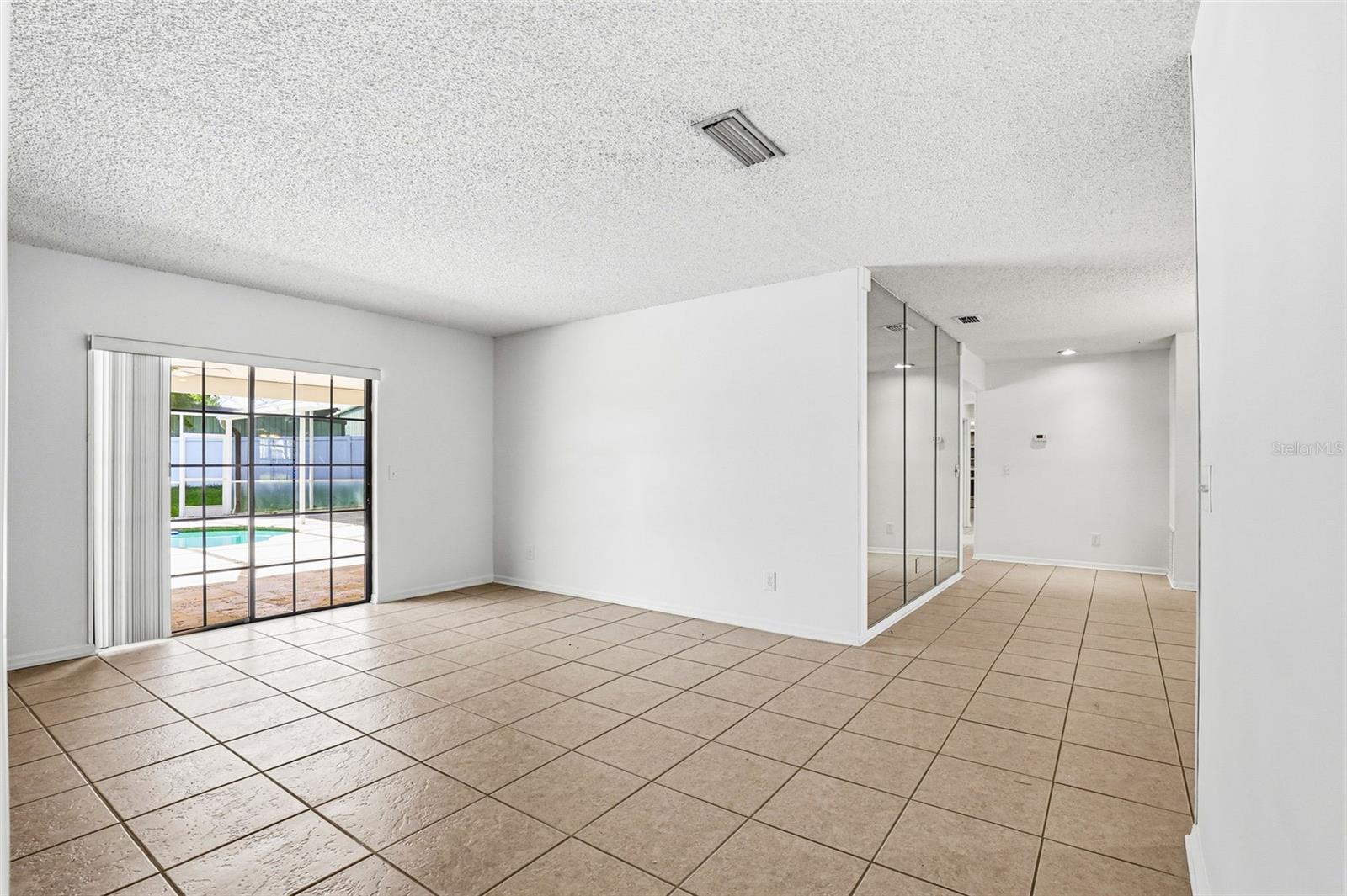 BUCKHORN FIRST ADD UNIT 1 - Residential