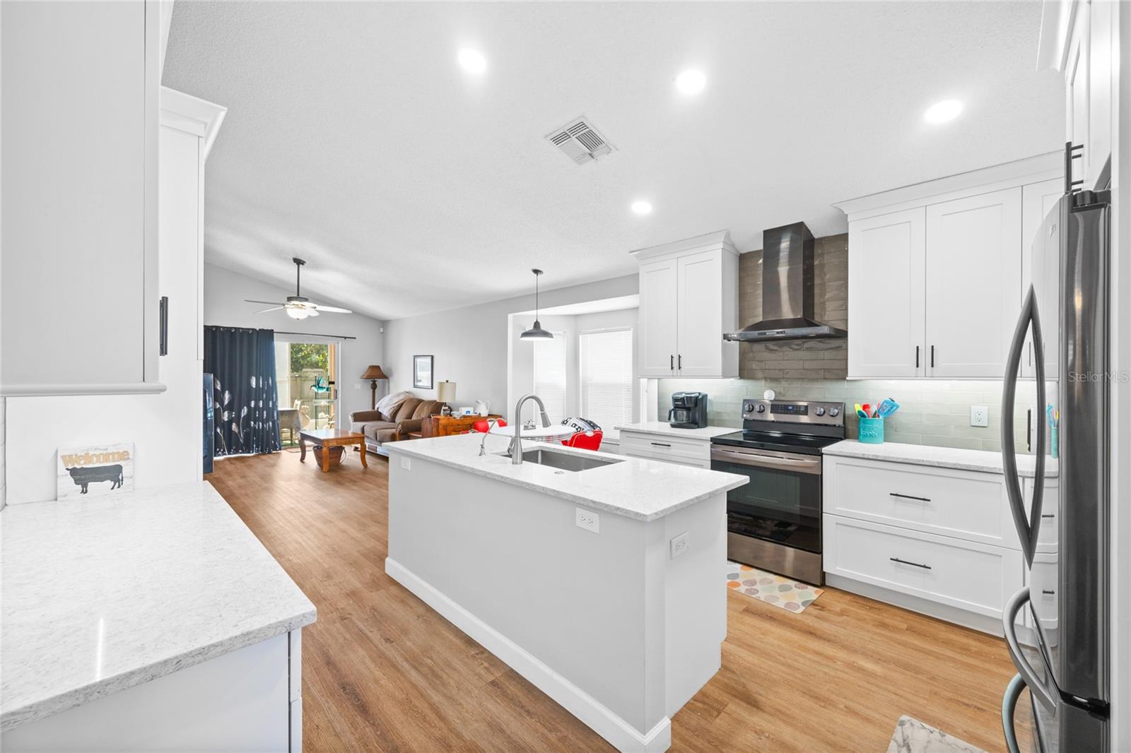 CAMBRIDGE COMMONS - Residential